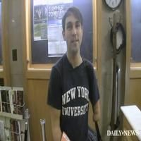 STAGE TUBE: NYC Resident Jamey Ray Plays Piano with One Arm Video